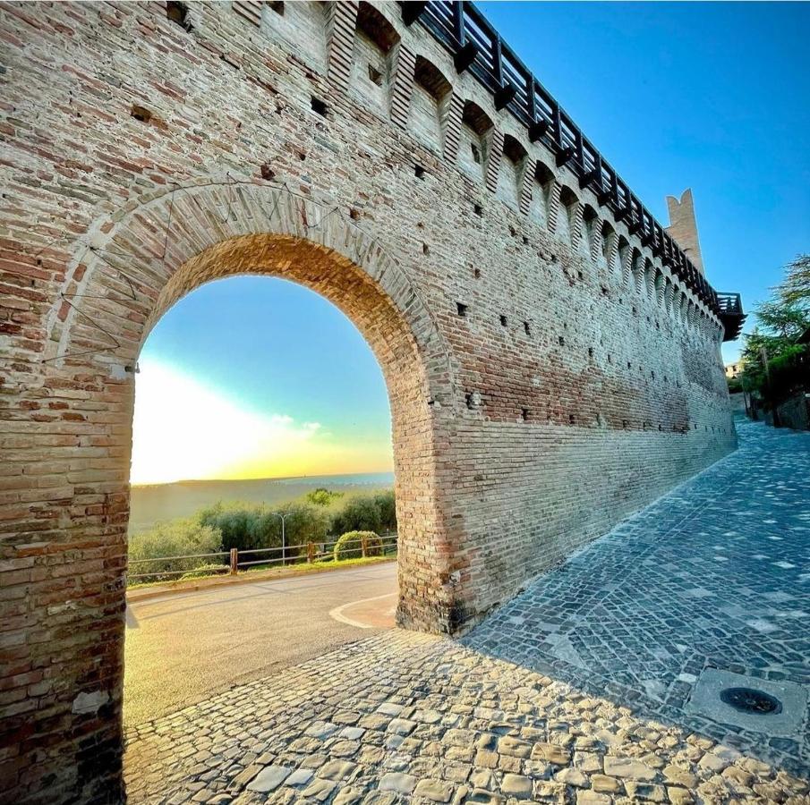 La Loggia Historic Resort Gradara Extérieur photo