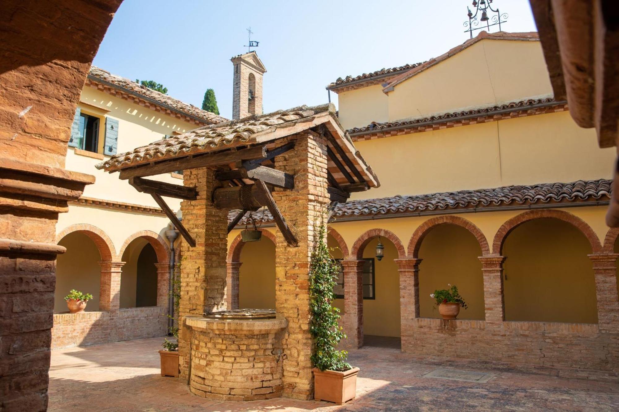 La Loggia Historic Resort Gradara Extérieur photo