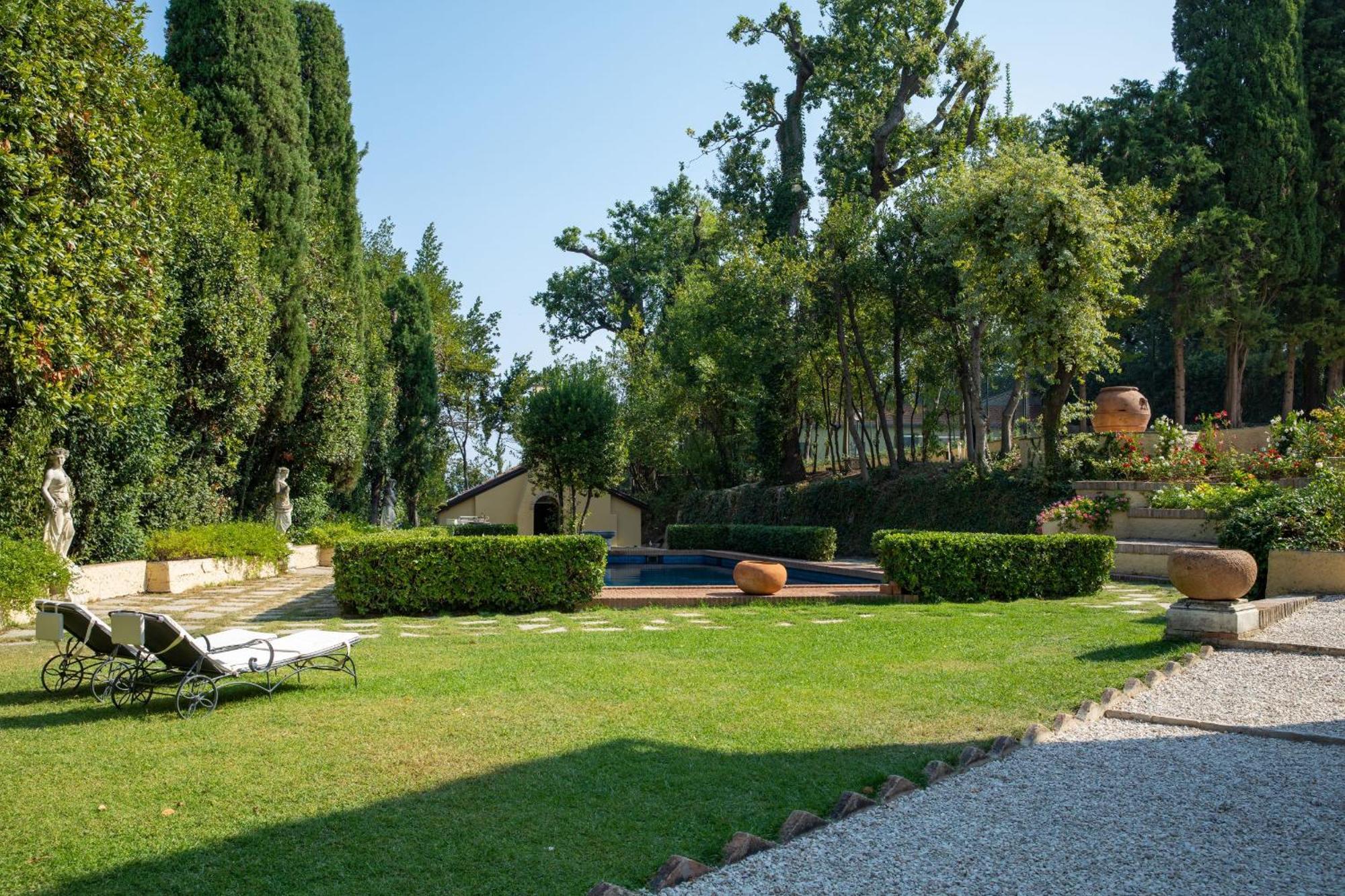La Loggia Historic Resort Gradara Extérieur photo